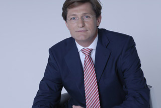 稳定供给的电话轰炸机